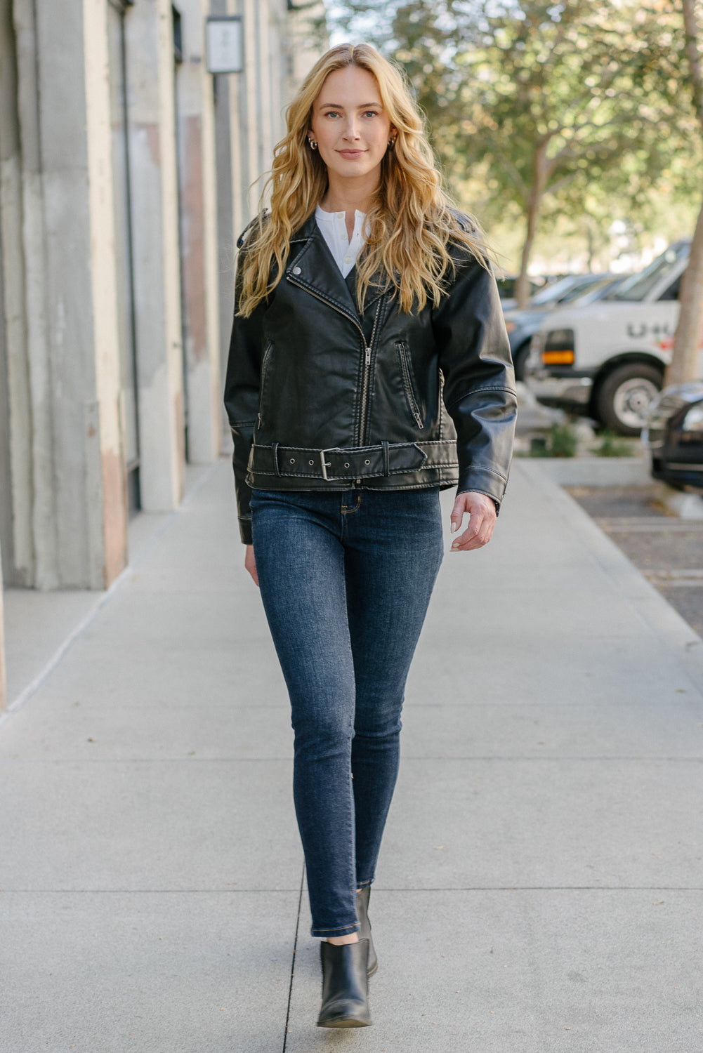 Serena High Rise Handsanding Skinny Jeans - Image 3