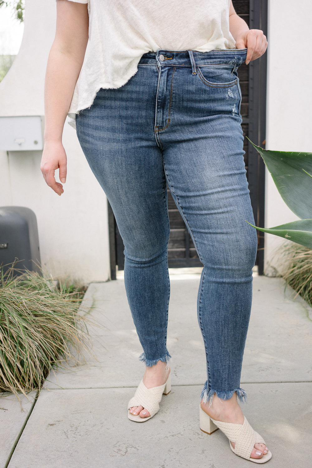 Dessarie High Rise Skinny with Distressed & Shark Bit Hem - PLUS - Image 4