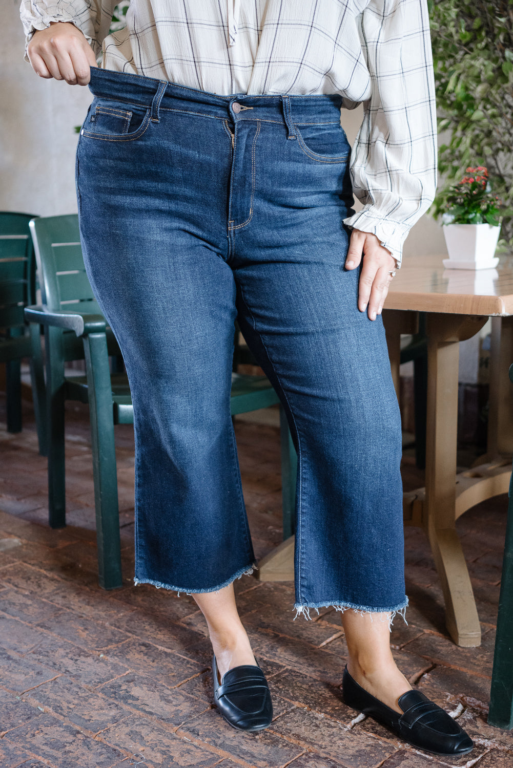 Paisley High Rise Cropped Wide Leg - PLUS - Image 4