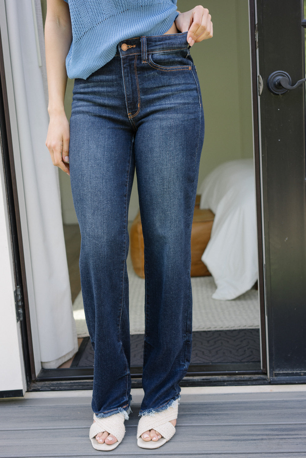 Selena Mid Rise Straight Leg with Fray Hem - Image 4