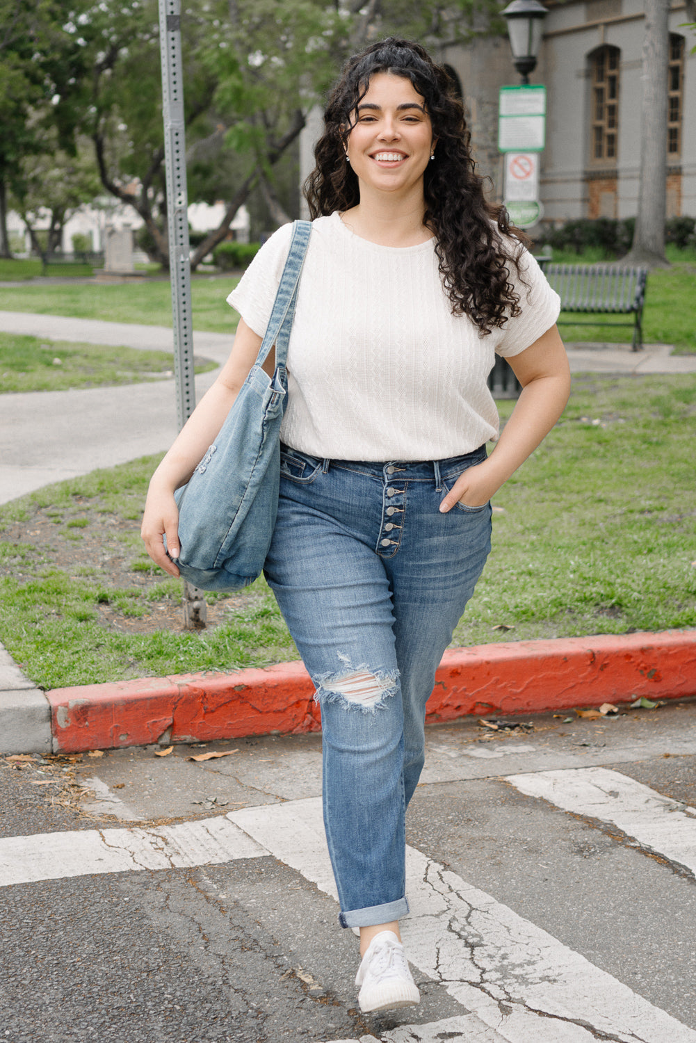 Tiffany Totally Chill Button-Fly Boyfriends – PLUS