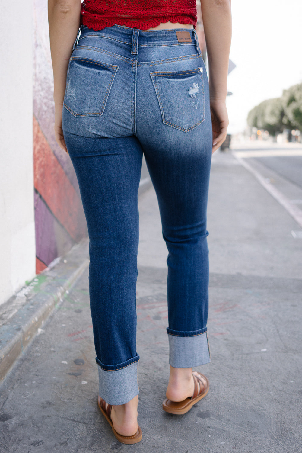 Carey Straight Leg Cuffed Hem Jeans - Image 6