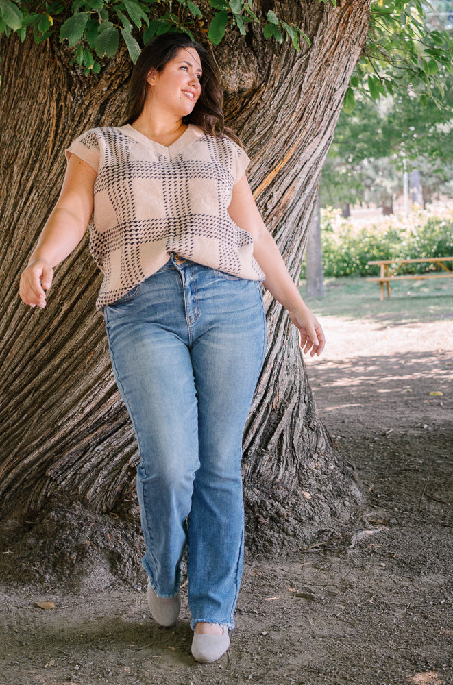 Jamie High Rise Double-Button Bootcut – PLUS