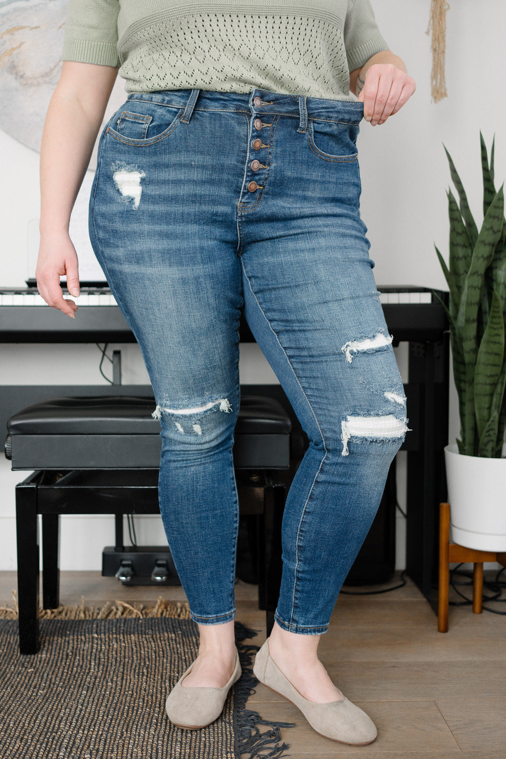 Sadie Mid Rise Thermal Insert Patch Skinny Jeans - PLUS - Image 3