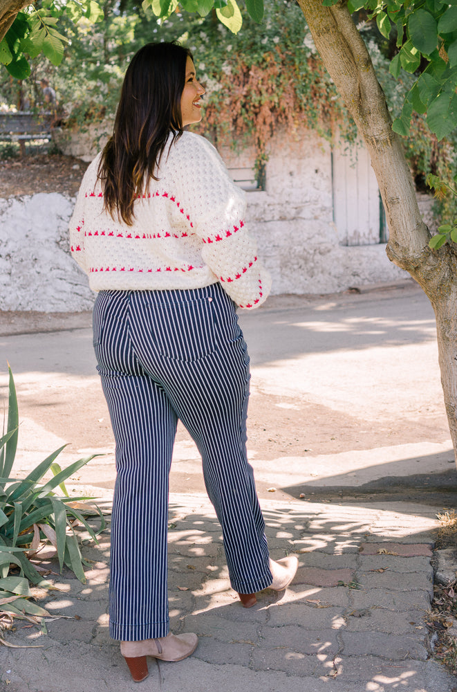 Vetti High Rise Tummy Control Striped Straight Fit - PLUS - Image 3