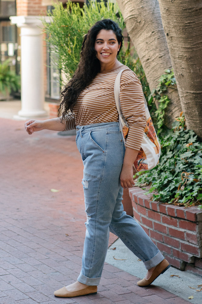 Brittany High Rise Patch Pocket & Ripped Boyfriend Jeans - PLUS - Image 4