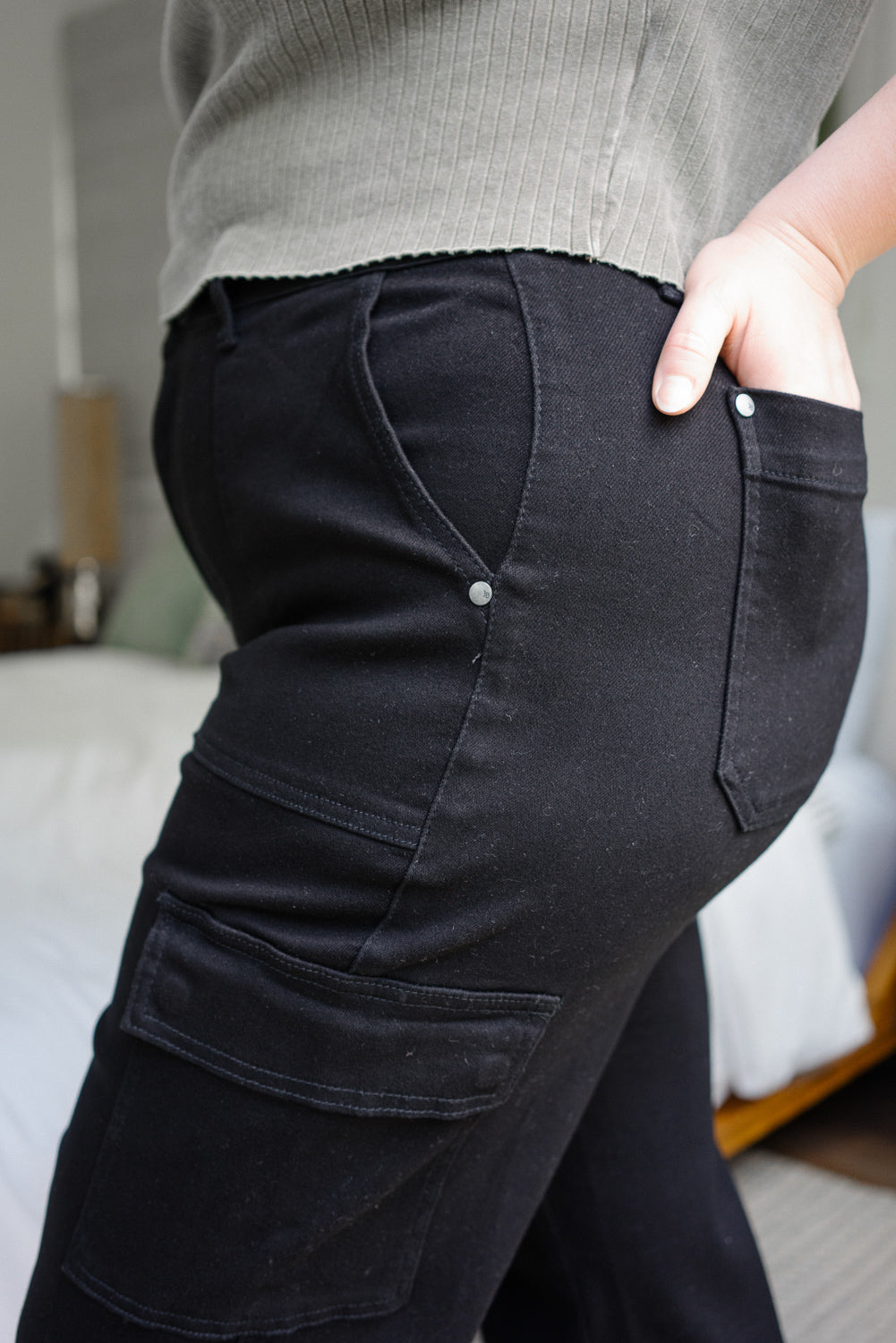 Krystal High Rise Cargo Wide Leg - PLUS - Image 3