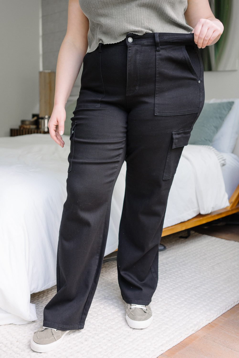 Krystal High Rise Cargo Wide Leg - PLUS - Image 4