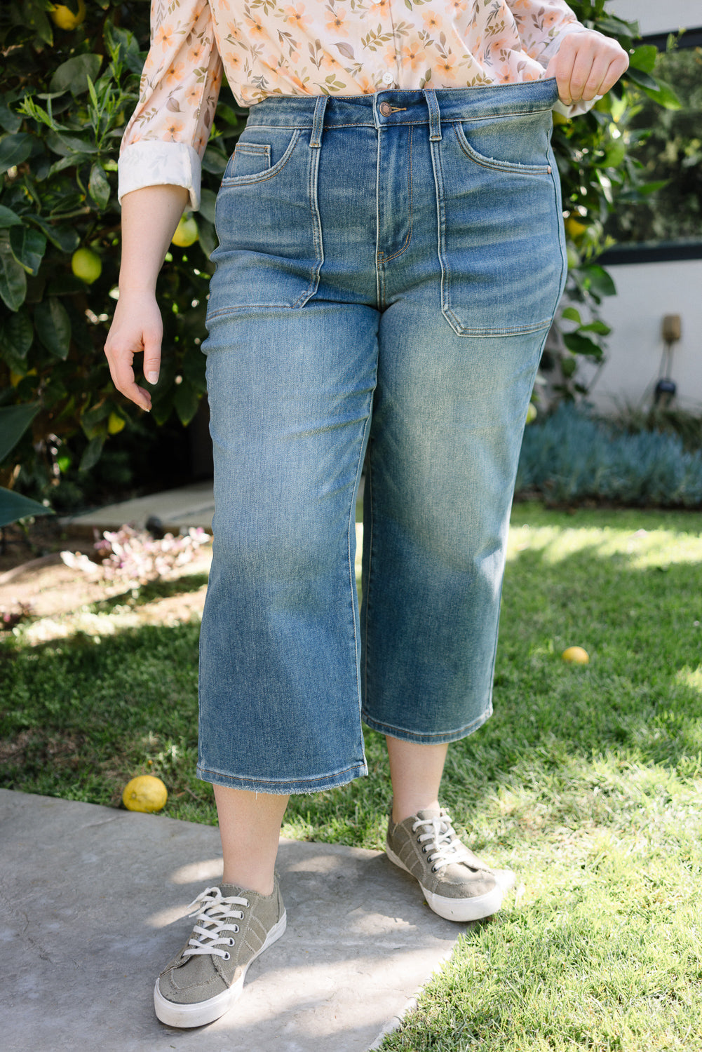 Georgia High Rise Utility Pockets Cropped Wide Leg - PLUS - Image 4