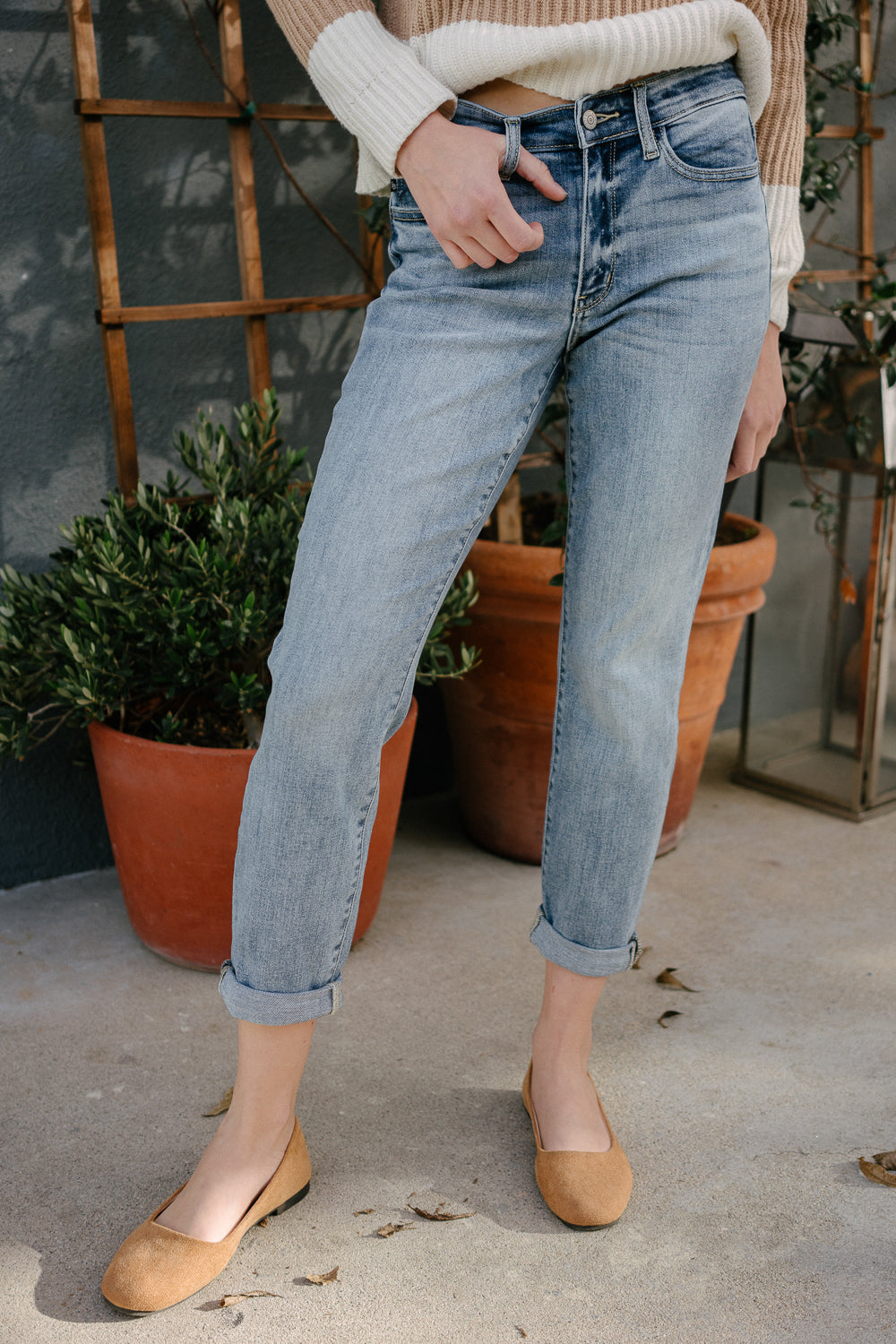 Michelle Vintage Wash Boyfriend Jeans - Image 6