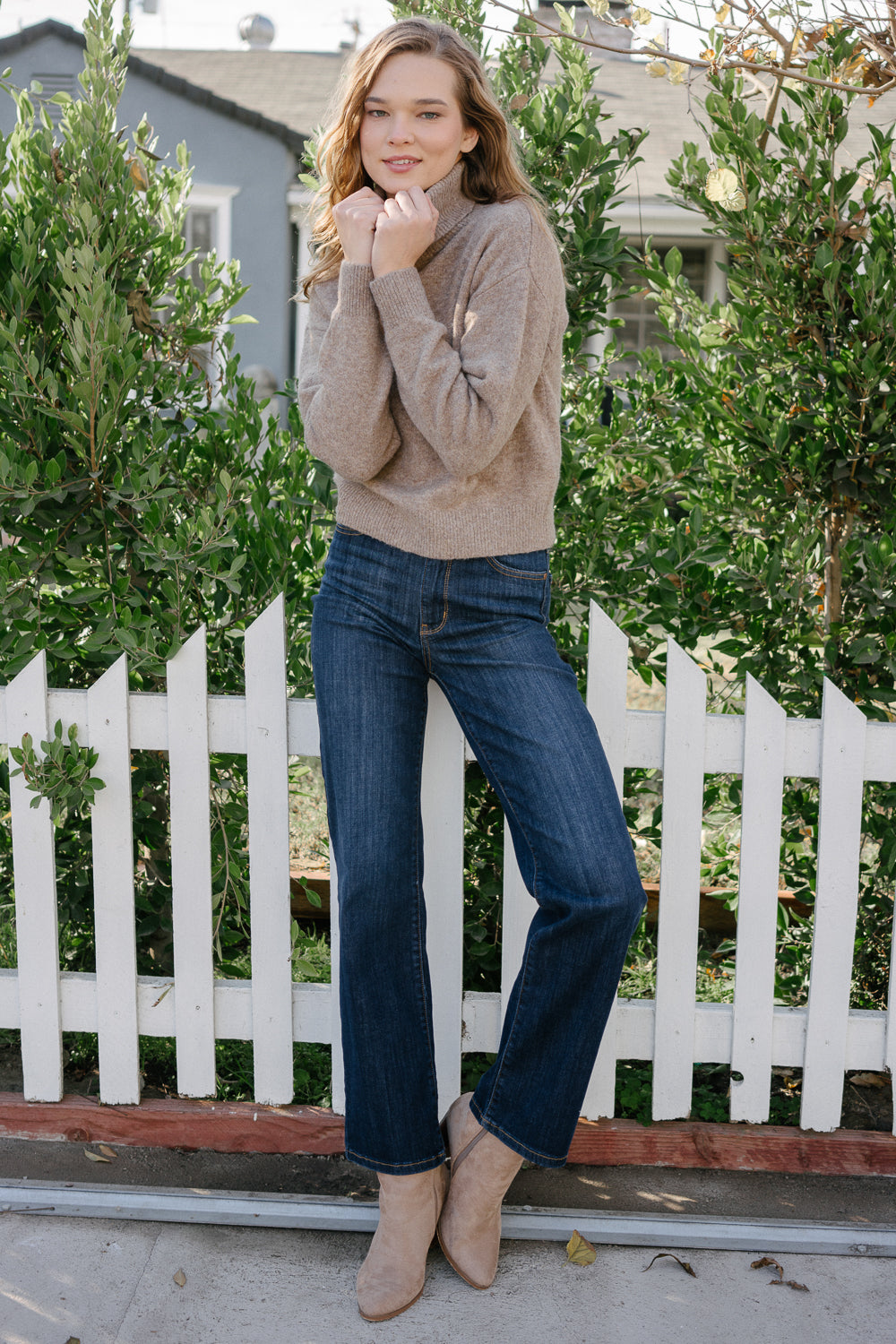 Paisley High Rise Straight Fit Classic Jeans