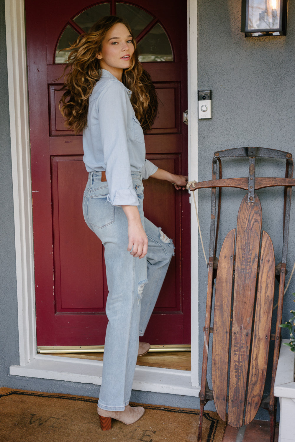 Laurel High Rise Rigid Magic 90's Straight Jeans - Image 3