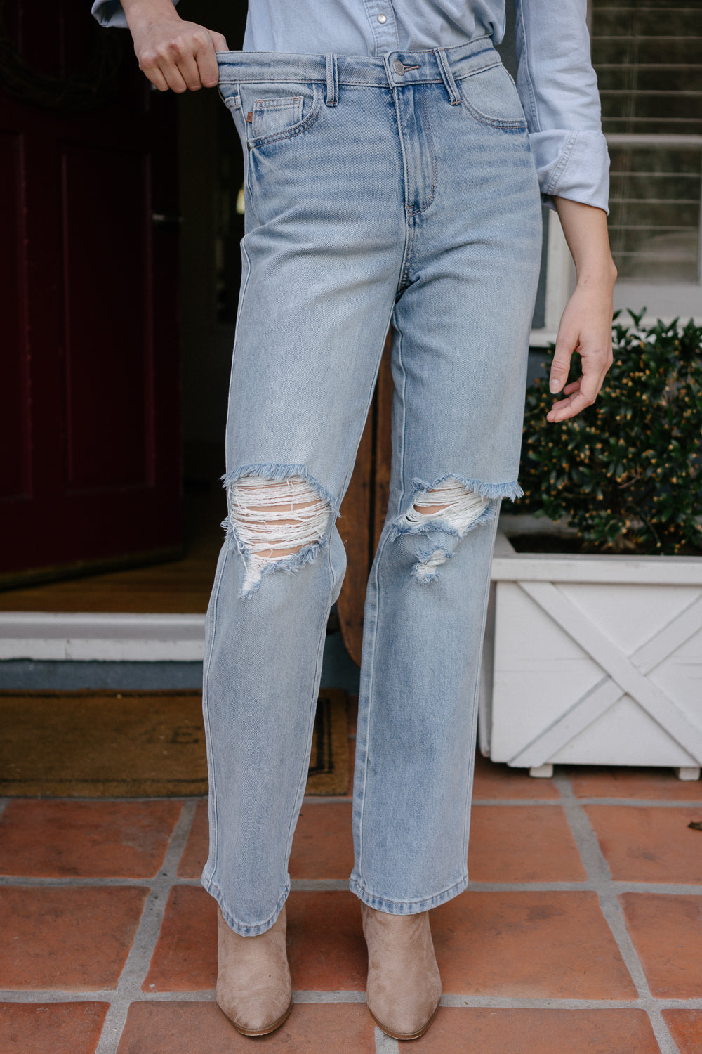 Laurel High Rise Rigid Magic 90's Straight Jeans - Image 5